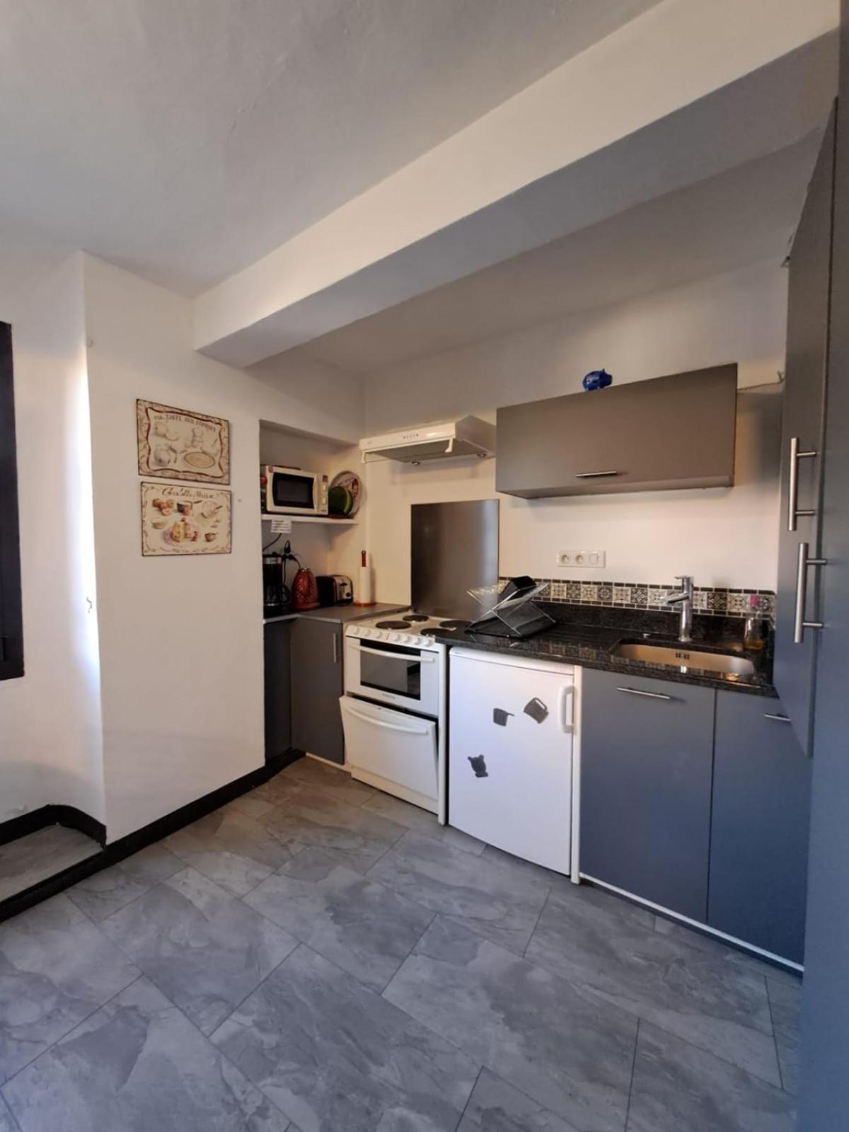 Le Nid De Marius Apartment L'Isle-sur-la-Sorgue Bagian luar foto